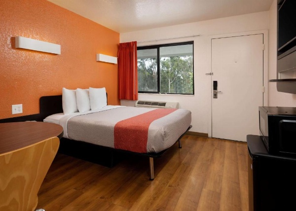 Motel 6-Camarillo, CA image 14