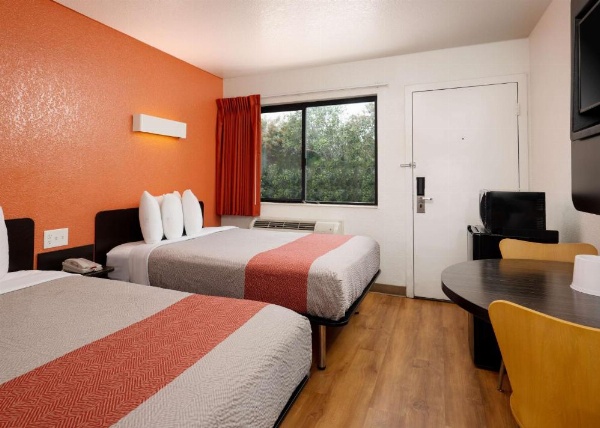 Motel 6-Camarillo, CA image 16